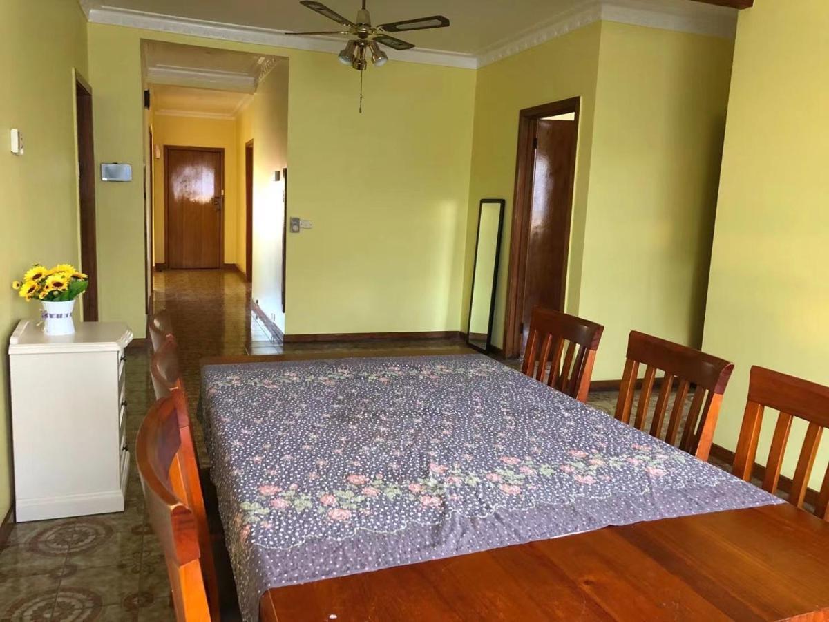 A Single Room Near The Railway Station Melbourne Eksteriør billede